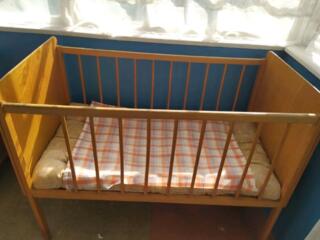 Продам кроватку
