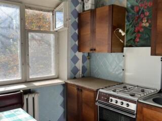 Продам  1 комнатную квартиру на пос.Котовского.