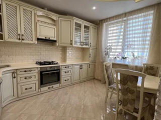 2-комнатная квартира в ЖК Суворовский, евроремонт, мебель, техника