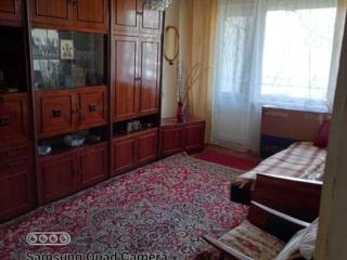 Продам 2-х комнатную квартиру на просп. Небесной сотни