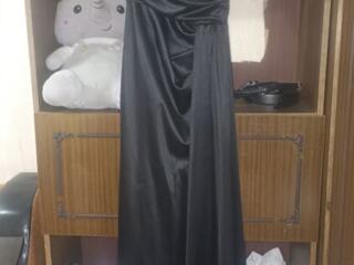 Продам платье
