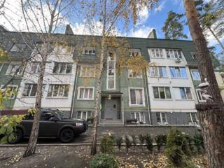 продаж 4-к квартира Бучанський, Ірпінь, 60000 $