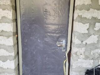 Металлическая входная дверь