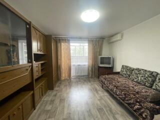 Продаю 3-кімнатну квартиру. 4 поверх. Космонавтів. АТП. Ремонт!