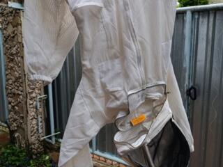 costum pentru apicultor