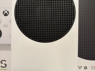 Xbox Series S 512Гб отличное состояние