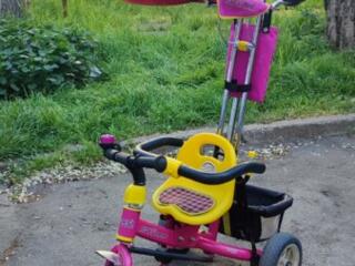 Продаётся трёхколесный велосипед с родительской ручкой