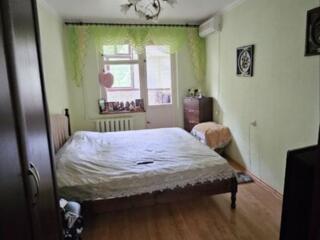 Продам квартиру 68.3 кв. м., 2/16, ул. Марсельская/Семена Палия.