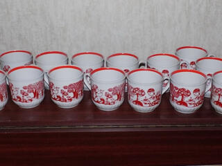 Чашки большие Фарфор СССР Новые. 14 шт. Кухонный декор. Заварники.