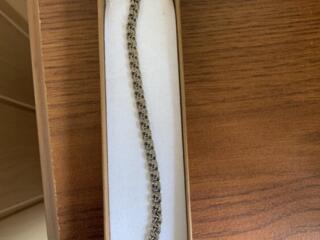 Продам серебряную цепочку.