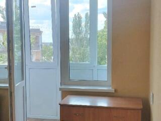 Продажа 1-кк с мебелью. От владельца, Сертификат. Р-н 1 КП