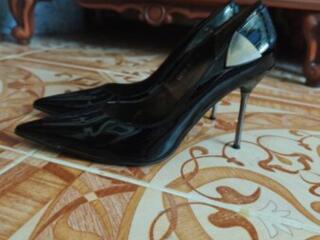 Женские туфли