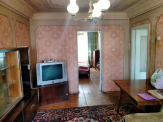 Продаётся двухкомнатная квартира. Днепровский район, улица Ирины ...