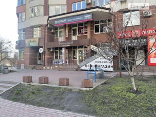 Сдаётся торговое помещение помещение. Дарницкий район, улица ...