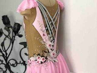 Аренда купальника для художественной гимнастики 150₽