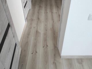 Укладка линолеума, ламината, кварц винила, в Бендерах, и Тирасполе