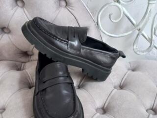 Обувь в отличном состоянии