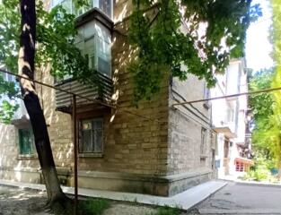 ЦЕНТР возле ресторана Тигина Нежилое помещение площадью 29,3 кв. м.