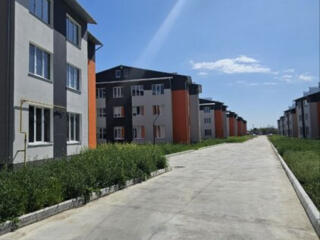 2-к. Новострой в НИИ 2\3 эт. 75 кв. м. серый вариант с котлом 35000$