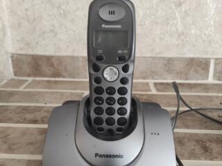 Продам телефон