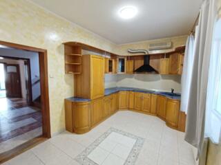 Большой дом для семьи или под бизнес