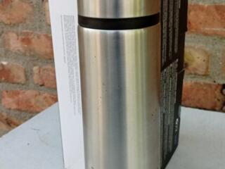 Продам термосы в хорошем состоянии