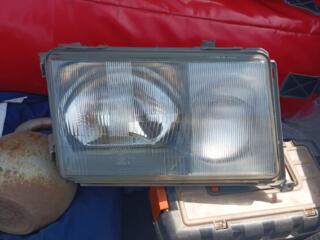 Фара правая 124 Мерседес