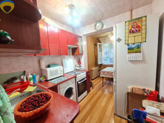 Продам 3-к квартиру на Проспекте Небесной сотни