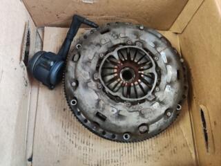 Продам комплект сцепления на vw passat b6
