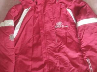 Продам детскую одежду.