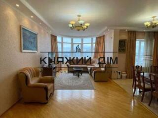 БЕЗ КОМІСІЇ Оренда дворівневої 3-х к. кв. на вул. Дмитрівська 69, ...