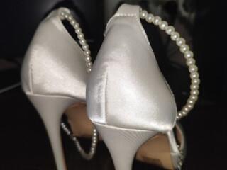 Продам шикарные туфли