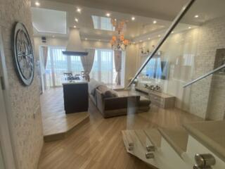 Пентхаус район Западный 115000уе