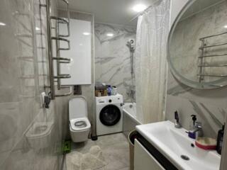 Продается 3-х комнатная квартира с евроремонтом. Бендеры