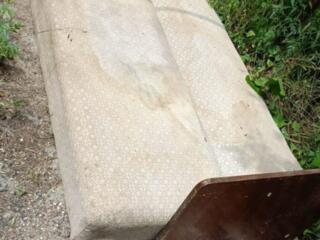 Диван В хорошем состоянии.