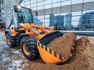 Фронтальный погрузчик. 2019 ГОД