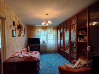 2КОМ, БАЛКА середина дома, 3 этаж