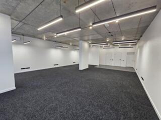 Сдаётся офис помещение. Дарницкий район, улица Центральная, 21А, ...