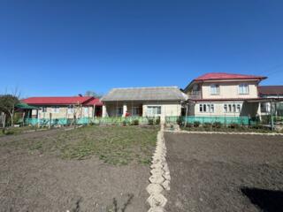 СОТ Ранет, 2 дома на 8-и сотках, 500 метров от Бельц!