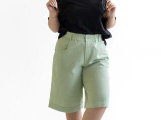 Продам шорты женские