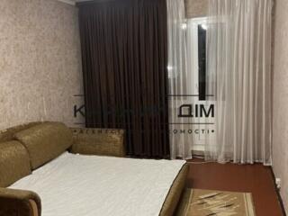 Оренда 2-кімнатної квартири по вул. М. Закревського, 29Б. Поверх 8 з .