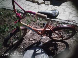 Детский велосипед колеса на 18, цена - 300 руб. ИГРУШКИ