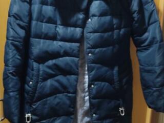 Продам верхнюю одежду недорого