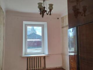 2к. кв., ул. Сенная-Андреева, р-н Ц рынка-9300$