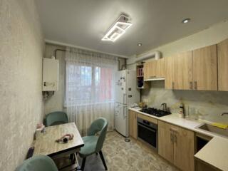 Продается  шикарная двухкомнатная квартира площадью 65 м² в новом ...