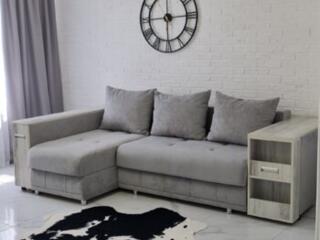 Продаётся двухкомнатная квартира в центре