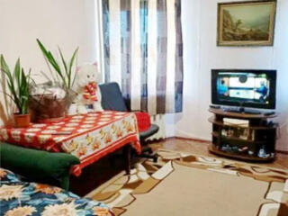 Продам 1-комнатную в хорошем состоянии с мебелью