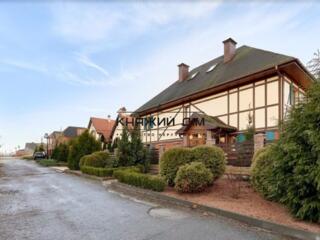 Оренда великого будмнку в Бобриці. Великий басейн з підігрівом, ...