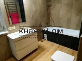 Оренда затишного будиноку на острові Водників, 200 м,, 2 поверхи, ...