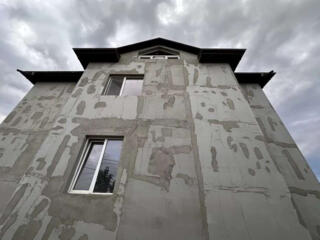 Продам двухэтажный дом 238 кв. м., Черноморка-2.